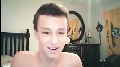 Beautiful Amateurs on Cam: Cum Shot Explosion