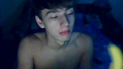 Banana Frenzy: A Solo Oral Delight!