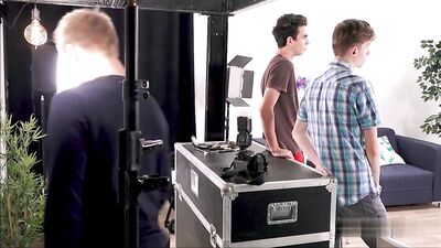 Gay Teen Cum Shots with Big Cocks!