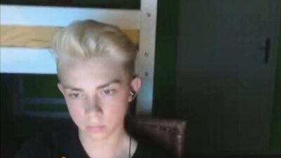 Blonde Amateur Web-Cam Pornstar: The Ultimate Gay Experience!