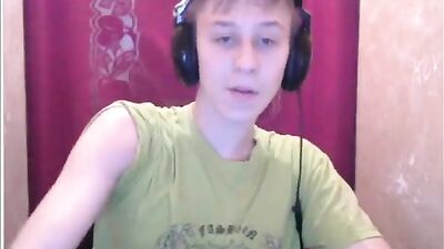 Amateur Webcam Tissue Breakdown - At Last!