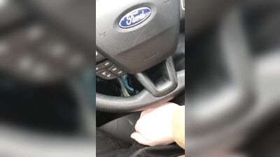 Outdoor Cock Rubbing Adventure!