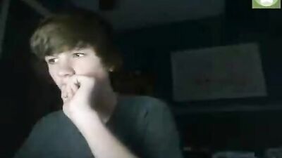 Webcam Cum Handjob: Raw and Intense Web-Cam Action