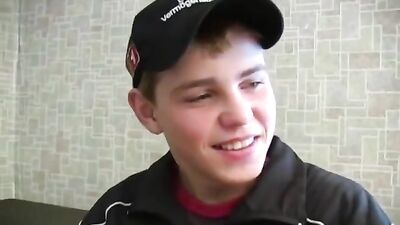 Gay Porn Warrior Returns With Gun (Fardado) - A Mike18 & Friend Reunion