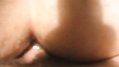 Threesome Sex with Muscular Boys: Bareback on the Bed!