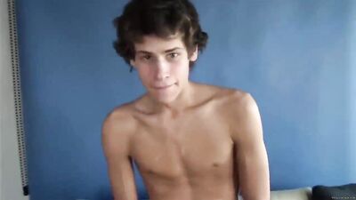 Huge Cock Twink Showtime: Cum and Fun with Big Dicks!