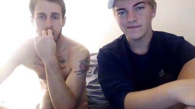 Gangbang Amateurs: Cum Shots from Blond Boys!