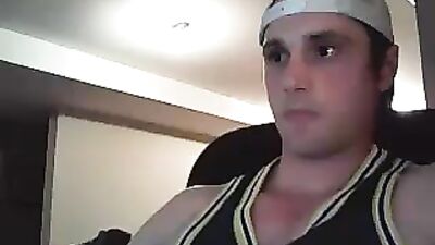 Cum-Shot Adventure: Amateur Ass Play in the City