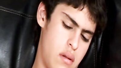 Beautiful Cum Shots Handjob Solo - Extraordinary Gay Porn Experience!