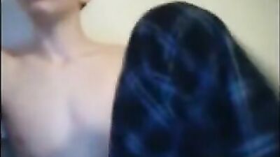 Young Seans Amateur Solo Show