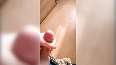 Cumming with Confidence - A New Phone Adventure