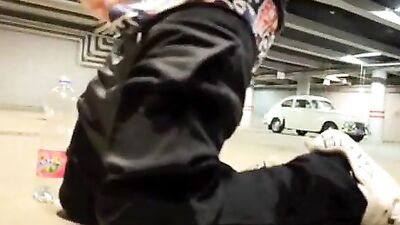 Sagger Out in Public: Cum Shots Amateur Adventures