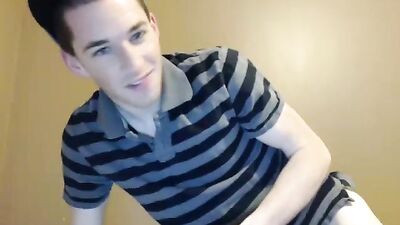 Gay Amateur Cumshots & Handjobs: A XXX Experience!