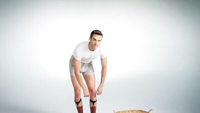 Gay Fashionista Pursuit - Straight Boys