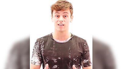 Gangbang Muscle Boys: Tom Daleys Butt Workout 2