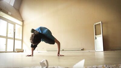 Break Ton Neck - Music Short Films