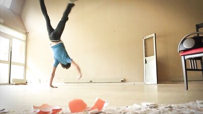 Break Ton Neck - Music Short Films