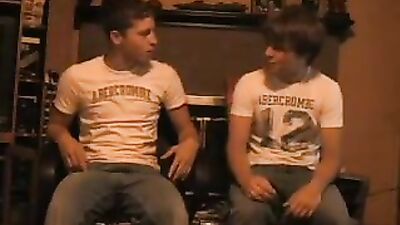 Gay Porn Party Girl - Amature Web-Cam Funny Vid Adventure