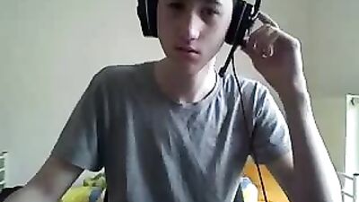 Web-Cam Handjobs & Anal Delights