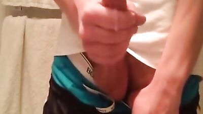 Gay Porn - Slow Jack Amateur Cum Shots Solo