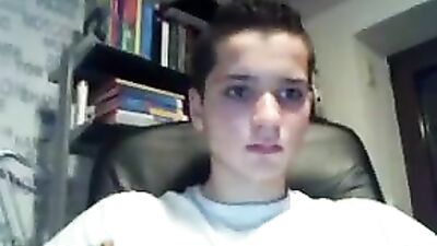 Boy of great beauty and smooth