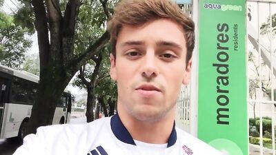 Muscle Boys Reunion! - Tom Daley Returns!