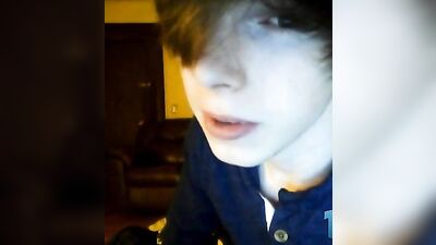 Squeeze Me: The Ultimate Amateur Cum Shots and Handjobs Experience!