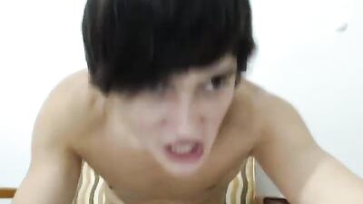 Sexy Leo Smooth Boy Cum Shot Handjob Solo Cam Play