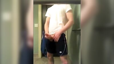 iPhone Solo Amateur Cum Shots: The Ultimate Self-Pleasure Experience!