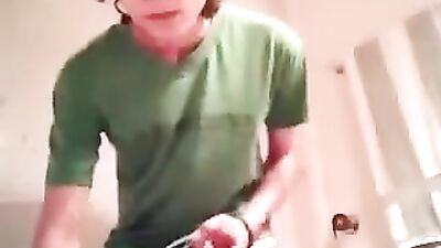 Web-Cam Quick Cock Play: Hardcore Solo Action!