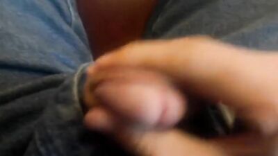 JOs Public Library Adventures: Amateur Handjobs and Cum Shots!