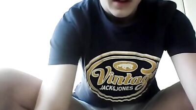 Golden Cum Shots: Amateur Handjobs