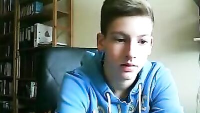 Hot Bavarian Boy very beautiful and smooth on cam