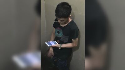 BadWank Good: Amateur Cum Shots & Handjob Smoke