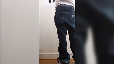 Skater Cumshots: Amateur Handjobs Revamped!