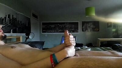 Spontaneous Cum Shots: Amateur Handjobs!