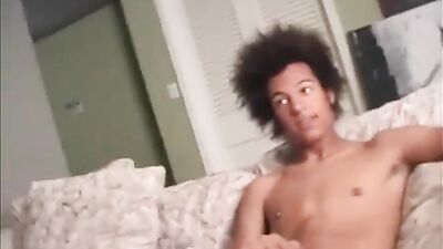 Grip & Grind - The Photographers HAND