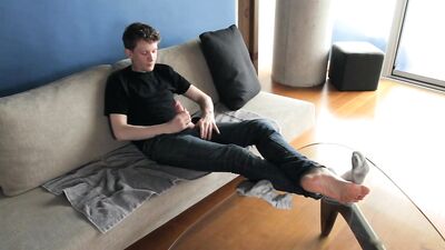 Big Cocks, Big Feet - Lovely Gay Porn Video!