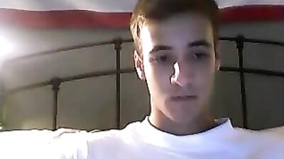 Gay Porn Web Cam Adventure - Discover the American guys wanking secrets!