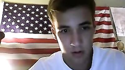 Gay Porn Web Cam Adventure - Discover the American guys wanking secrets!