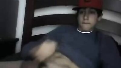 Gay Web-Cam Solo Cumshot Amateur!