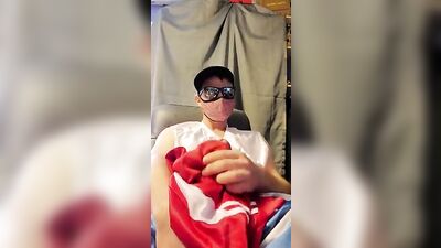 Boy Sportsgear Fetish Wank - Sextreme Gay Porn!