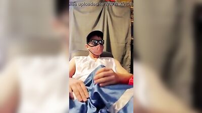 Boy Sportsgear Fetish Wank - Sextreme Gay Porn!