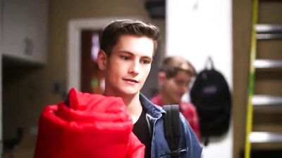 Young Bareback Twinks Have Fun on Gay PornTube