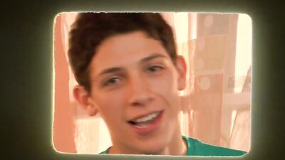 Explosive Fun in Bedroom HD: Action-Packed Big Cocks and Hot Men!