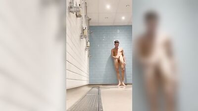 Shower Tossing with Web-Cam Boys - The Ultimate Gay Porn Experience