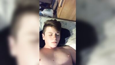 Gay Porn Solo: Big Cocks Bisexual Sunday Special!