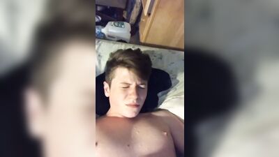 Gay Porn Solo: Big Cocks Bisexual Sunday Special!