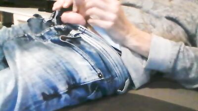 Moi Cam Web-Show: Uncovering Gay Porns Hidd*en Gem!