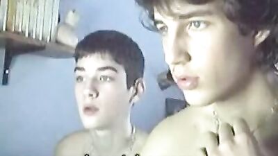 Brothers Webcam Reunion: A Gay Porn Video To Remember!